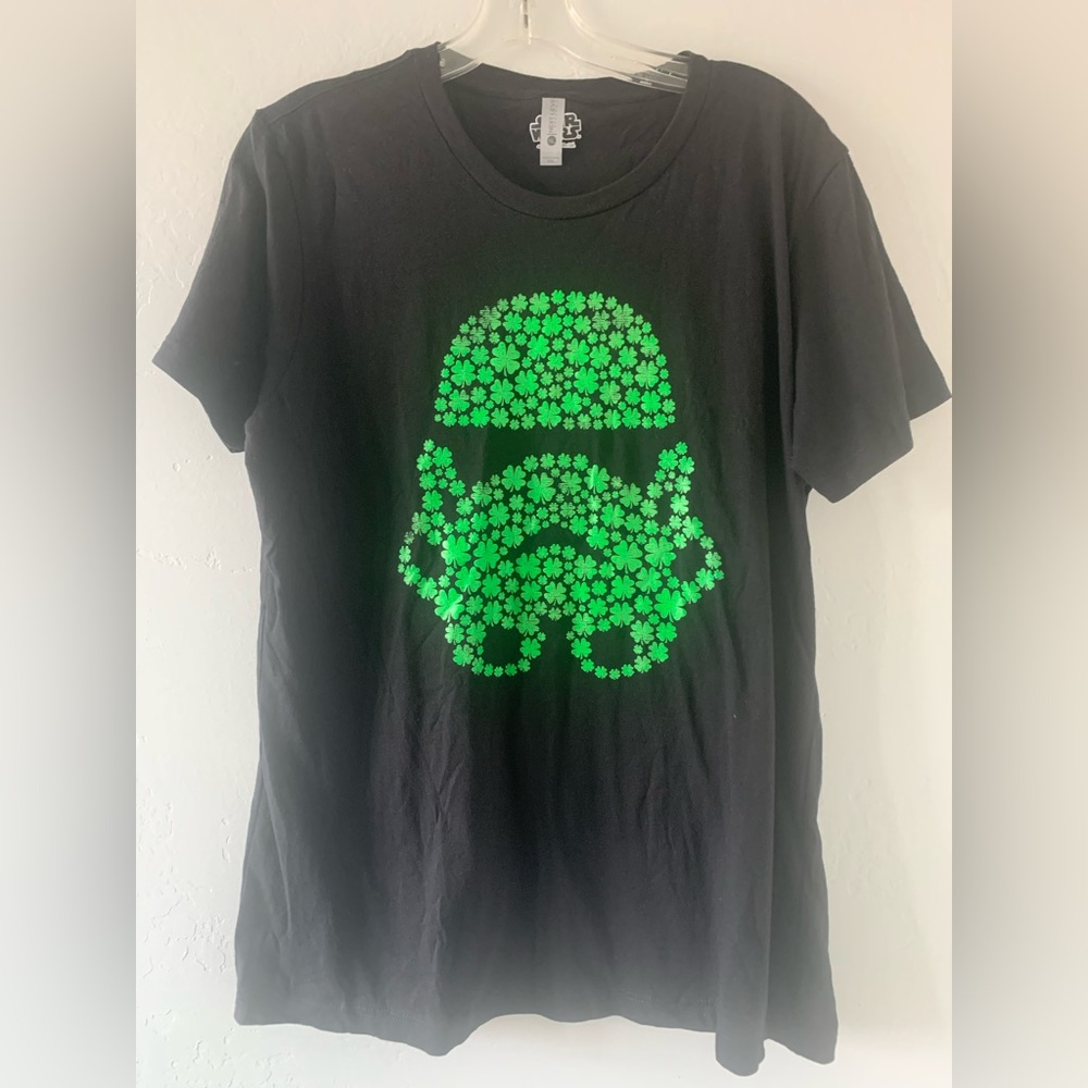 Star Wars Women Stormtrooper Clovers St. Patrick's Graphic T-Shirt Black XXL
